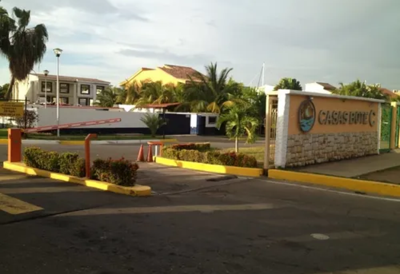 Casa Bote C